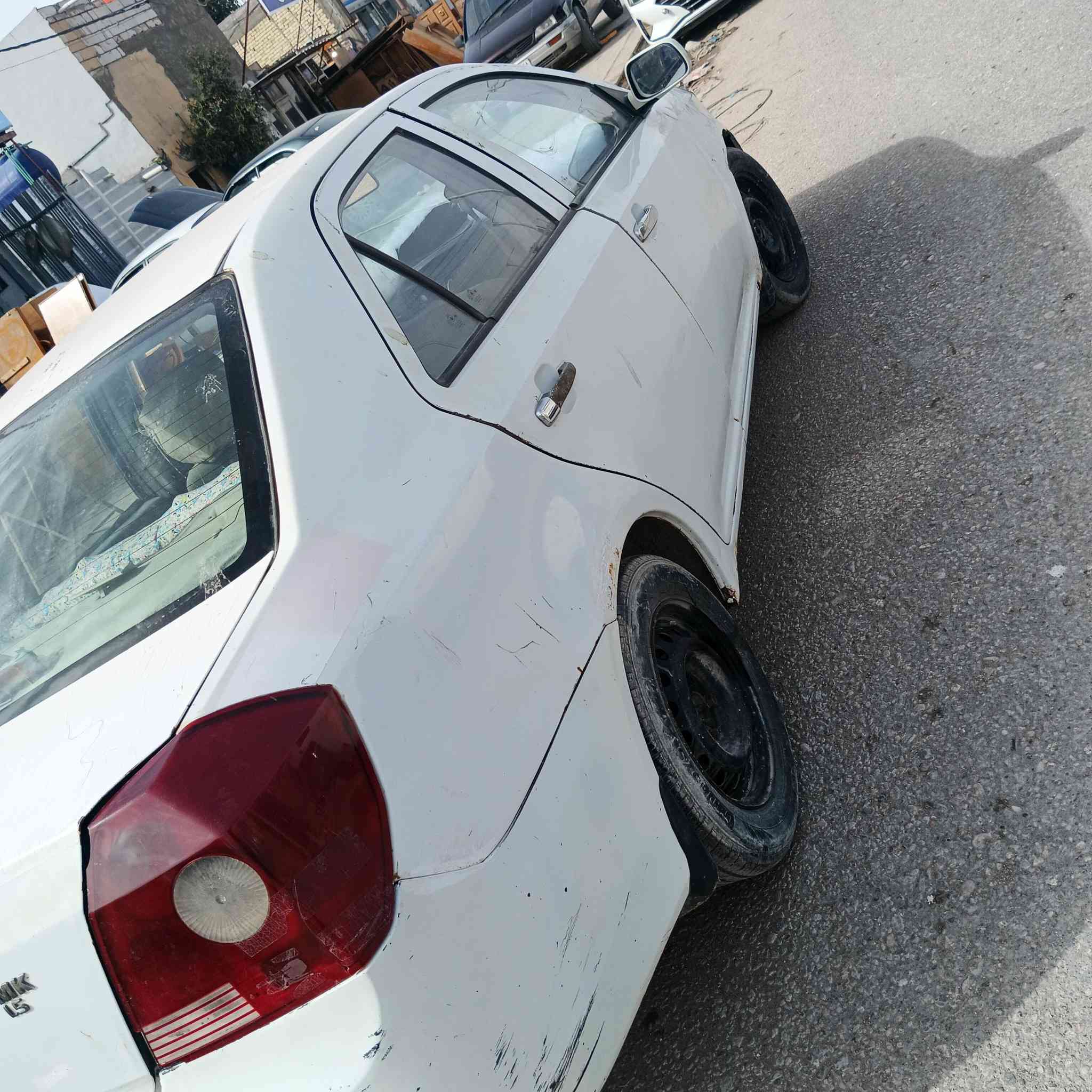 يا الله سياره اللبيع جيلي امكي سياره جديده كير ومكينه حداديه كهربيات المكان النجف   رقم ***********
