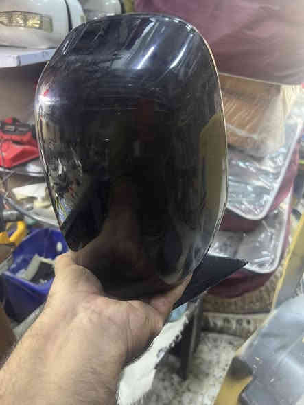 اصل شاهينه يرهم ملكه يرهم ماجسته.  اسود ملكي ابلادي 
السعر ٧٥  العنوان نجف نهاية شارع حي الشرطه هاتف المحل ***********
