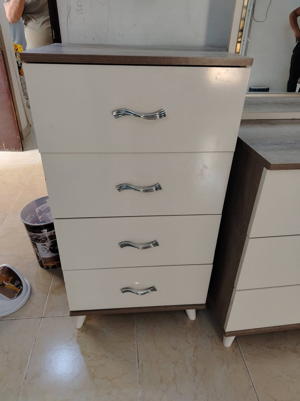 غرف نوم ٧ قطعه نضيفه فول بدون اي عيب شراي يجي خاص *********** واتساب
