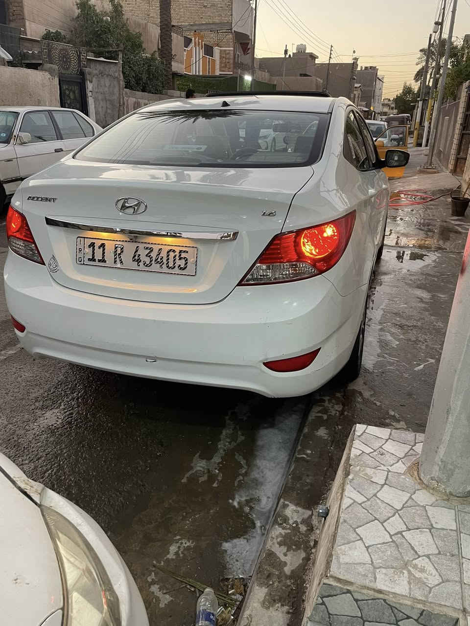 السلام عليكم اكسنت موديل 2015 سياره بسمي هزه وأرقام جدد سياره بدون صبغ فقط بارد صدر امامي خلفي جديد تبريد ثلج سياره فول  فتحه خمسه ويلكب شاشه كامره سياره جديده مكاني البياع  السعر 113وبيها مجال رقم تلفون ***********
