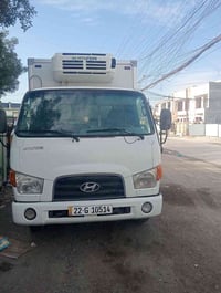 كنتر هيونداي حجم 65رقم ربيل سياره موجود بغدادرقم07708871470