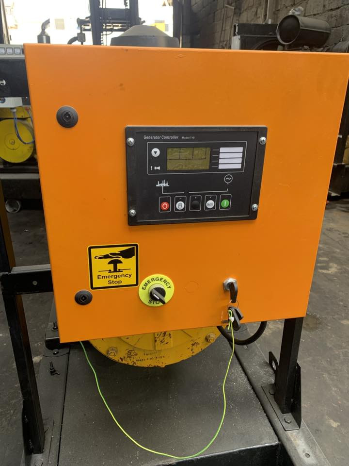 سلام عليكم. 0775.683.2415.                                                               وصول جديد بيركنز 6 بستم سوبر انتركلر.                         150كيفي توليد لوري سمر فرنسي المنشأ 🇬🇧.              مكينه شرط استندر وتوليد استندر ضمان أنكليزي.            مولده ضمان الحمل - شاشه حمايه تشغيل ذاتي.            يوجد جميع احجام المولدات والكيفي.                           يوجد توصيل لجميع محافظات وبضمان.                            0751.672.7522 واتساب فقط
