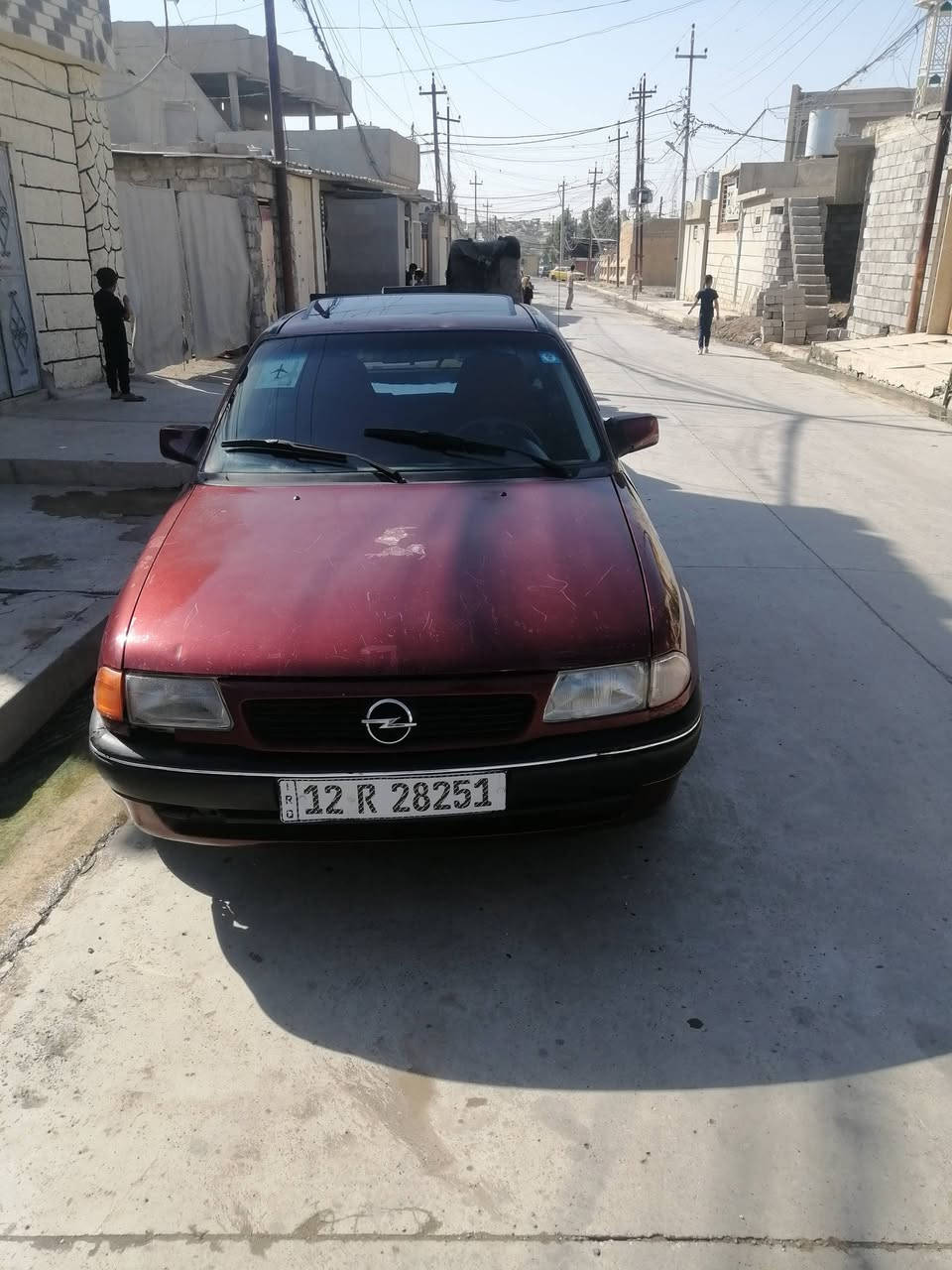 السلام عليكم اوبل استره حجم 18 موديل 92 ستلايت بور سياره بلا صبغ بلادي فقط دوسات ودواير سياره جهزه كير محرك شرط عنوان جانب اليمن حي التنك السعر 38 بيه مجال شي قليل *********** //***********
