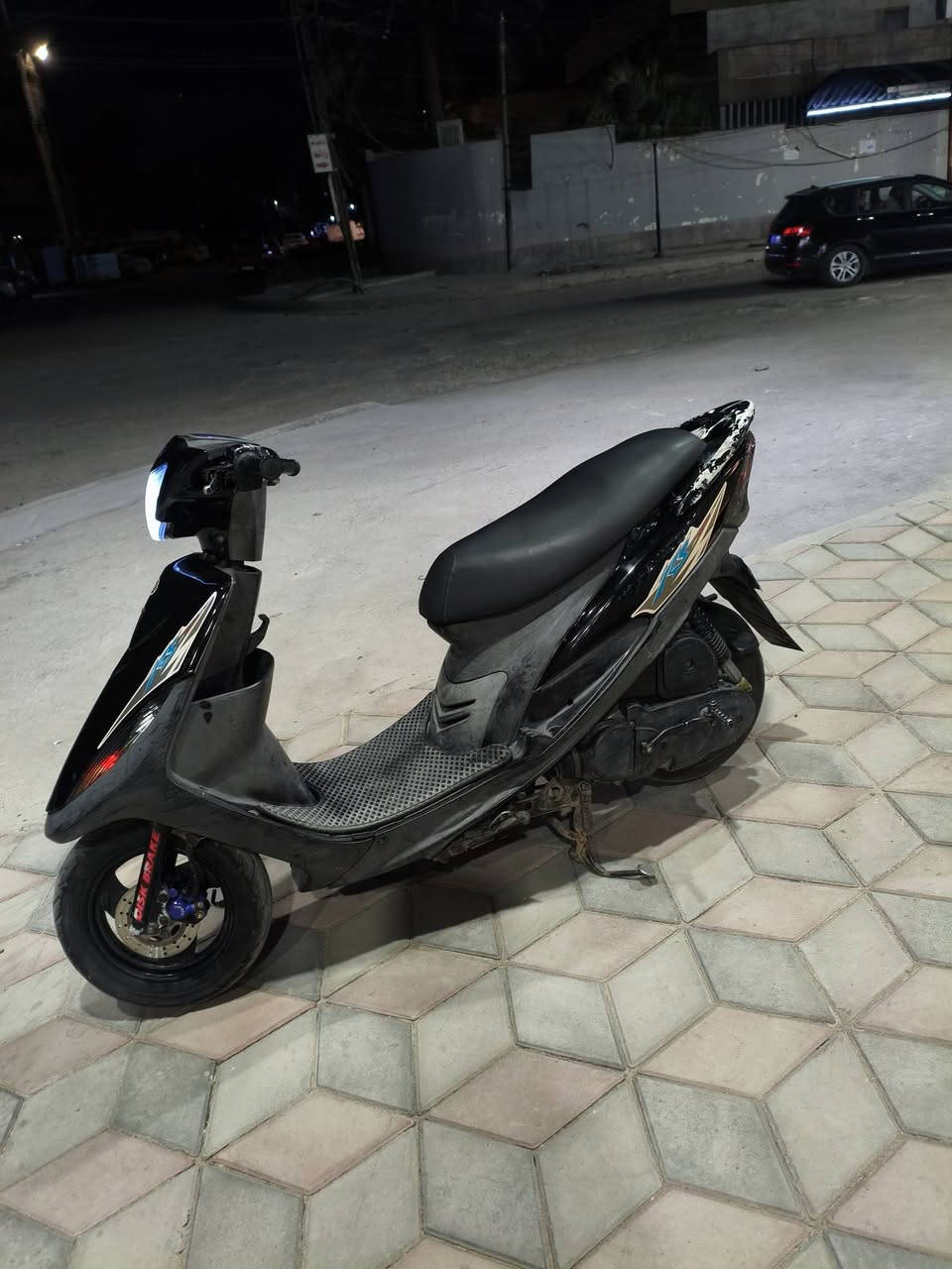 دراجه ماكس عدله الدراجه خير من الله الدراجه ما مفتوحه مكفوله كفالة عامة من تبخير او نضوح جيب فيتر وياك و افحص للصبح كامله ما بيه نقص تعمير جديد الدراجه سعر خاص
*********** مكاني بغداد
