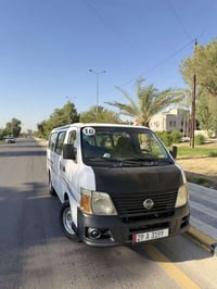 نيسان  2010. سيارة جاهزة من كلشي تخم تاير جديد وتبريد  ثلج  وسنتر لوك ...