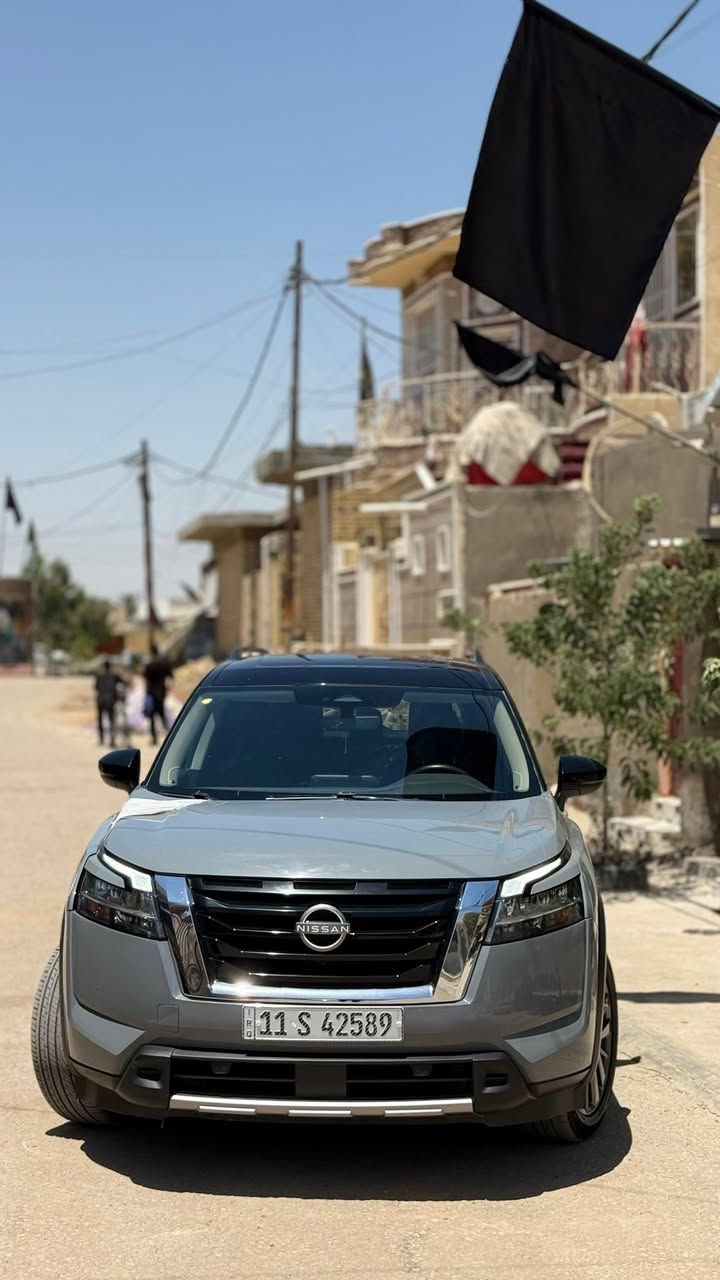 🚗 NISSAN PATHFINDER SL PLUS VIP 4WD - 2024
رقم بغداد شهداء ب اسمي بدون ورثة 

السعر 290$ وبيها مجال اكو بيها ملاحظه بسيطه ينزل من سعرها 

رقم الشاصي - 5N1DR3CDXRC214430

🔹 المواصفات الأساسية:

- المحرك: 6 سلندر 3.5L

- القوة: 284 حصان

- العزم: 351 نيوتن متر

- الجير: أوتوماتيك 9 سرعات نوع ZF

- عدد المقاعد: 7 ركاب

📌 الحالة:

السياره حادثها شبه كلين طعجه ب البنيد وباقيه مامصلحه مثل ماتشوفون ب الصور 

 السيارة نظيفة جداً (قطرة صبغ ما بيها)

🔥 المواصفات (SL Plus VIP فل كامل):

🎵 الأنظمة الترفيهية:

- نظام صوت BOSE (13 سماعة)

- شاشة لمس 9 إنج

- Apple CarPlay + Android Auto

- شاحن لاسلكي

- منافذ USB + AUX

🛋️ الراحة والداخلية:

- مقاعد جلد VIP

- تحكم كهربائي للمقاعد

- مقاعد تدفئة

- ستيرن تدفئة

- تبريد/تكييف ثلاثي (3 Zone)

- بصمة تشغيل + بصمة 4 أبواب

- تشغيل عن بعد

🛡️ أنظمة الأمان:

- رادار أمامي (تحذير + الحفاظ على المسار)

- رادارات جانبية (نقاط عمياء)

- رادار خلفي

- حساسات أمامية + خلفية

- كاميرات 360°

- مانع انزلاق + ABS

- نظام الثبات الإلكتروني

⚙️ أنظمة القيادة:

- Drive Modes (Eco / Normal / Sport / Snow / Off-road)

- كروز كنترول

- Auto Hold

- هاند بريك إلكتروني

- Auto Start / Stop

📦 الإضافات:

- فتحة سقف بانوراما

- باب خلفي كهربائي

- إنارة LED أمامية وخلفية

✨ سيارة استخدام خفيف، جاهزة وما تحتاج شي

السعر 290$ وبيها مجال اكو بيها ملاحظه بسيطه ينزل من سعرها 

📞 للتواصل: ***********

مكان السيارة : الديوانية
