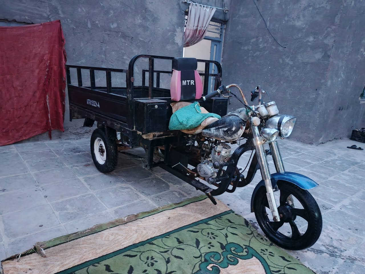 السلام عليكم  ستوته كلك للبيع شاصي وركبه كفاله مكينه ٢٢مامفتوحه بدي حلو مابيه صبغ ستوته جهزه نكره سلف كهربائيات شغاله عوزه شويه ترتيبات ستوته شوفت عينك لسعر ب٧٠٠وبيه مجال عنواني مشخاب هاذه رقمي ***********
