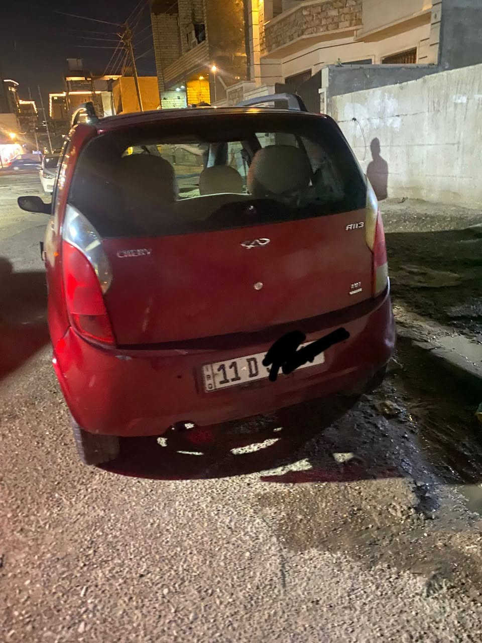 سلام عليكم سياره شيري A1 موديل 12 سياره بسمي تحويل ثاني يوم سنويه لل2030...... يحتاجلها فقط نقوصات قليل سياره حلوه ومرتبه كير ومحرك مكفول رقم بغداد دولي.. انكليزي مكاني بغداد حي الجهاد.. السعر 37 وبيها مجال.. ***********
