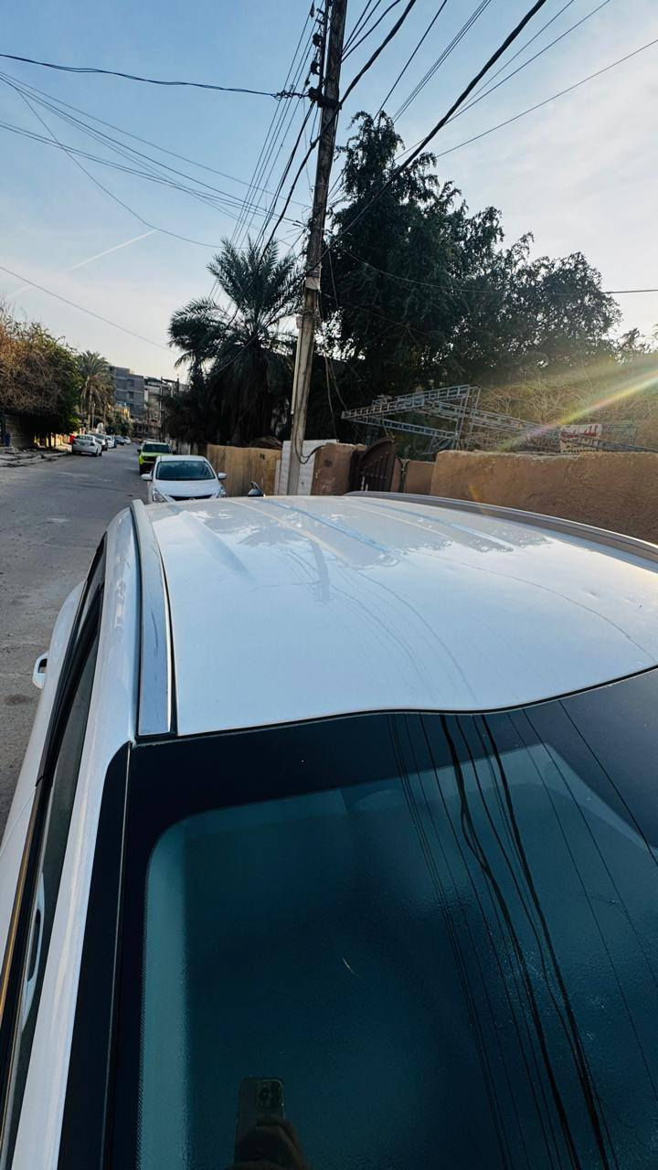 تحيه طيبه السلام عليكم ورحمة
كيا سبورتج 2023,,  بيها حالوب بسيط 

فول قماره حديد 

بصمه تشغيل 

بصمه ابواب 

شاشه كامره 

تحكم ستيرن 

مري شفط 

ترحيب على بعد 

مري شفط 

اشاير بلمري 

تدفه كشنات 

جنطة كهرباء 

شاحن وإير لس 

ماشيه 46,  ألف 

مكفوله بيها حالوب بسيط 

رقم اربيل شرط تحويل مباشرة 

205 ورقه 

أي استفسار رقم صاحب السيارة 

***********

مكان بغداد البياع
