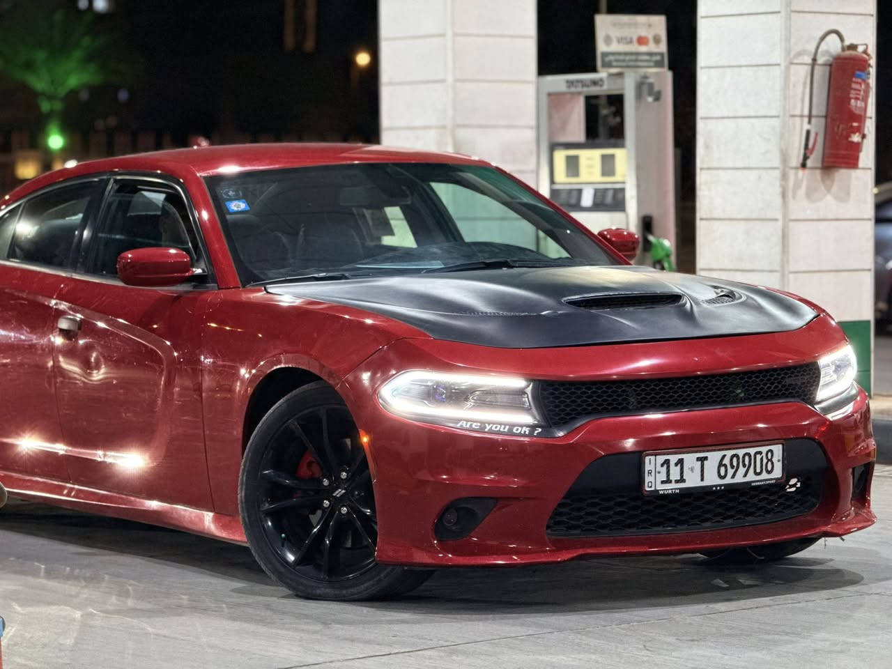 جارجر ارتي Last Call
الموديل 2017
العداد :  120
المحرك :5700 
حادثه : جاملغ +بنيد صبغ 
المواصفات :
* كتsrtبلاد كزوز موبار بلاد 
* مصابيح أمامية زنون . 
* كشافات الضباب زنون . 
* المصابيح الأمامية مع LED . 
* حساسات . 
* شاشه كبيرة 
* الشاشة مع اوپشنات SRT . 
* سستم صوت الپاين .
* ويل قياس 20 انج دايتونه اصلي 
* تشغيل عن بعد . 
* محدد سرعة . 
* تلفون بلوتوث . 
* كامير خلفيه 
* كير شفتر بالستيرن . 
* دخول ذكي (بصمة) 
وبقيه مواصفات RT معروفه// السعر ١٦٩ ورقة بيع سريع 
رقم بغداد // مكاني النجف الاشرف 
تلفون ***********
