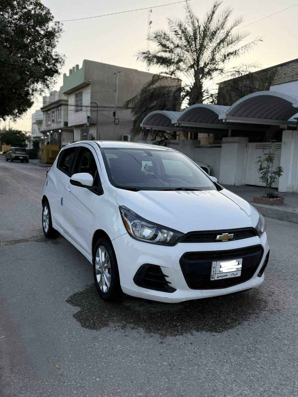 سلام عليكم سبارك مديل 2020امريكي حادثه جاملغ وبنيد بدون داخل وبيه بل عراق باب الصدر صبغ فقط باقي مكفول السياره جديده ومال جناي وجاهزه من كلشي مكينه كير حداديه تبريد تخم تاير باتري كله جديد مكينه1500كير اتو جام كهرباء مري كهرباء ويلكب تحكم ستيرن جهتين شاشه جبيره كامره  ماشيه 83السياره مابيه اي نقص رقم كربلاء معوقين باقيله اربع اشهر وتصير حره راعيه يمي بكربلاء  السعر 75وبيه مجال قليل كلش وماكو هيج سعر  مكان السياره كربلاء الاستفسار ***********
