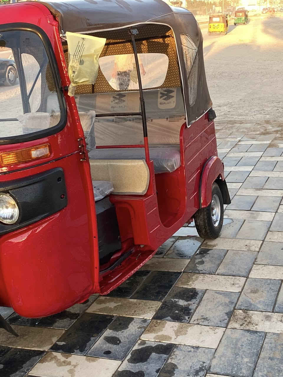 تكتك مرقم للبيع موديل 2018 كاملة مكملة ميكانيك كهربائيات الكشر كدامك قطرة خياس ما بيه التحويل ثاني يوم مكاني بعقوبة السعر 5 و ربع  *********** المو شراي لا يخابر رجاءا
