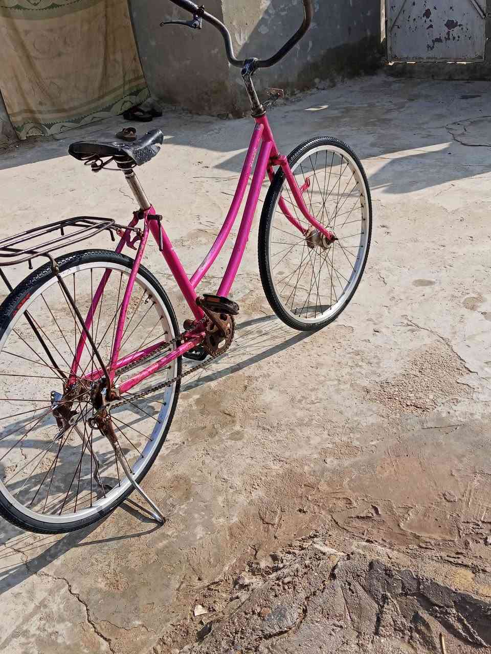 سلام عليكم بايسكل للبيع فول  المكان كربلاء طويريج الخيرات السعر 60 وبي مجال حك الجيه وبيك خير وتدلل راسلني وتدلل خاص مفتوح


**إذا كنت صاحب هذا الإعلان وتريد حذفه لأي سبب، رجاءا أرسل رسالة إلى الدعم الفني**