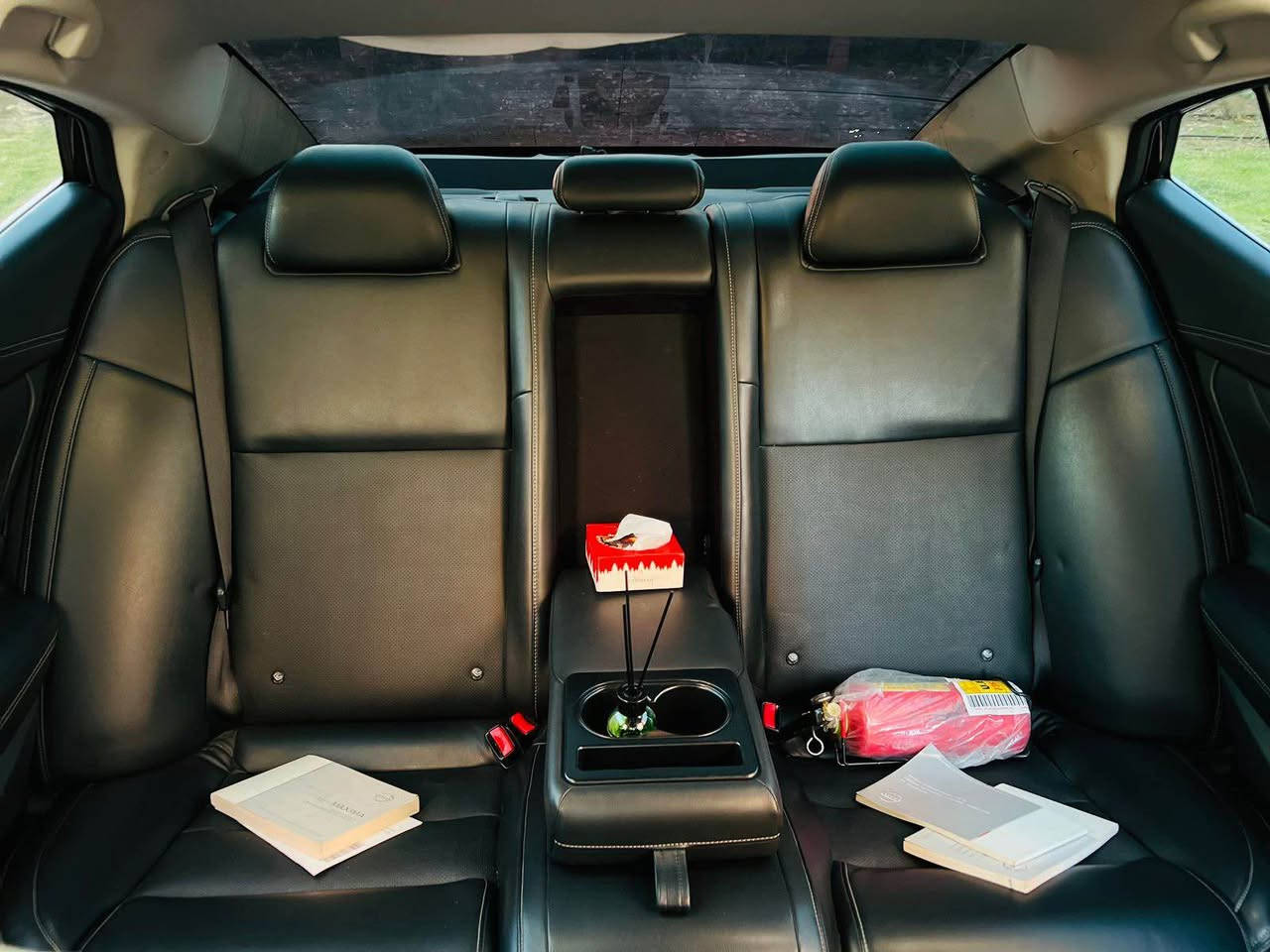 Nissan maxima 2017 sv بێ بۆیاخ

‎نیسان ماکسیما 2017 sv بێ بۆیاخ ✅

‎مواسەفات
‎شەخال--کوشن جلد-کوشن کارەبا-کوشن سارد و گەرم
‎خەتی جادە-راداری پێش و پشت-حاسە
‎کارپلەی-تەحدید سورعە-ئیکۆ و سپۆرت
———————————————————
‎-گێڕ و مەکینە بە شەرتی کرانەوە و دوکەل و بوخار
‎سەیارەکە لەسەر دەقی شەریکەیە 
‎پێش کەپس و پشت کەپس و کرانەوەو گۆراوی نییە ئیرباگی نەتەقیوە 
تەنها 76 هەزار رۆشتووە سەیارەکە
‎-بێ بۆیاخ تەنها پەڵەیەساردی  هەیە
‎توحویل و غرامە بە شرت 
‎سەنەوی تا 2030 تازەیە 
—————————————— 
‎نرخی :-128 وەرەقە 
‎شوێن:سلێمانی
‎ژمارە مۆبایل:*********** السليمانية, العراق
