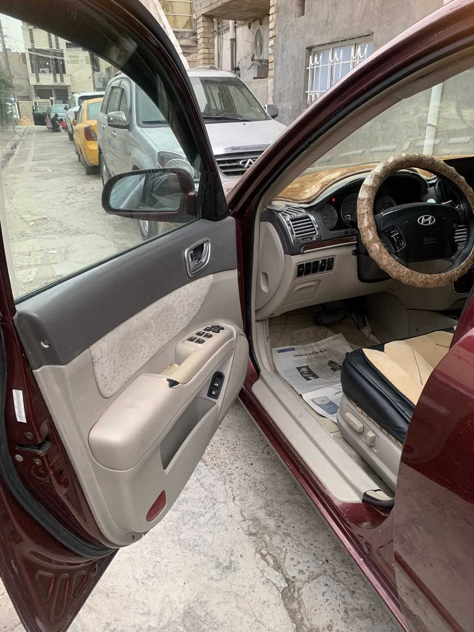 السلام عليكم ورحمة الله وبركاته /من رخصة مديرلكروب المحترم سوناتا موديل 2007وارد حادثة الجاملغ الخلفي الي عكس السايق وشويه حافت البنيد من جهة عكس السايق سيارة مصبوغة عام للجمالية (رقم مميز )غير ذني الذكرتهن ماكو شي اخواني محرك 2400 فتحه سقف كشن كهرباء شاشه اخر اصدار كامره صدر جديد امامي وخلفي سيارة جاهزه والحمدلله ماحب اطول عليكم المكان بغداد جديده السعر (93 )وبيه مجال للطيبين هذا رقمي (***********)بي وتساب عتذر عن الرد داخل الفيس والله يوفق الجميع
