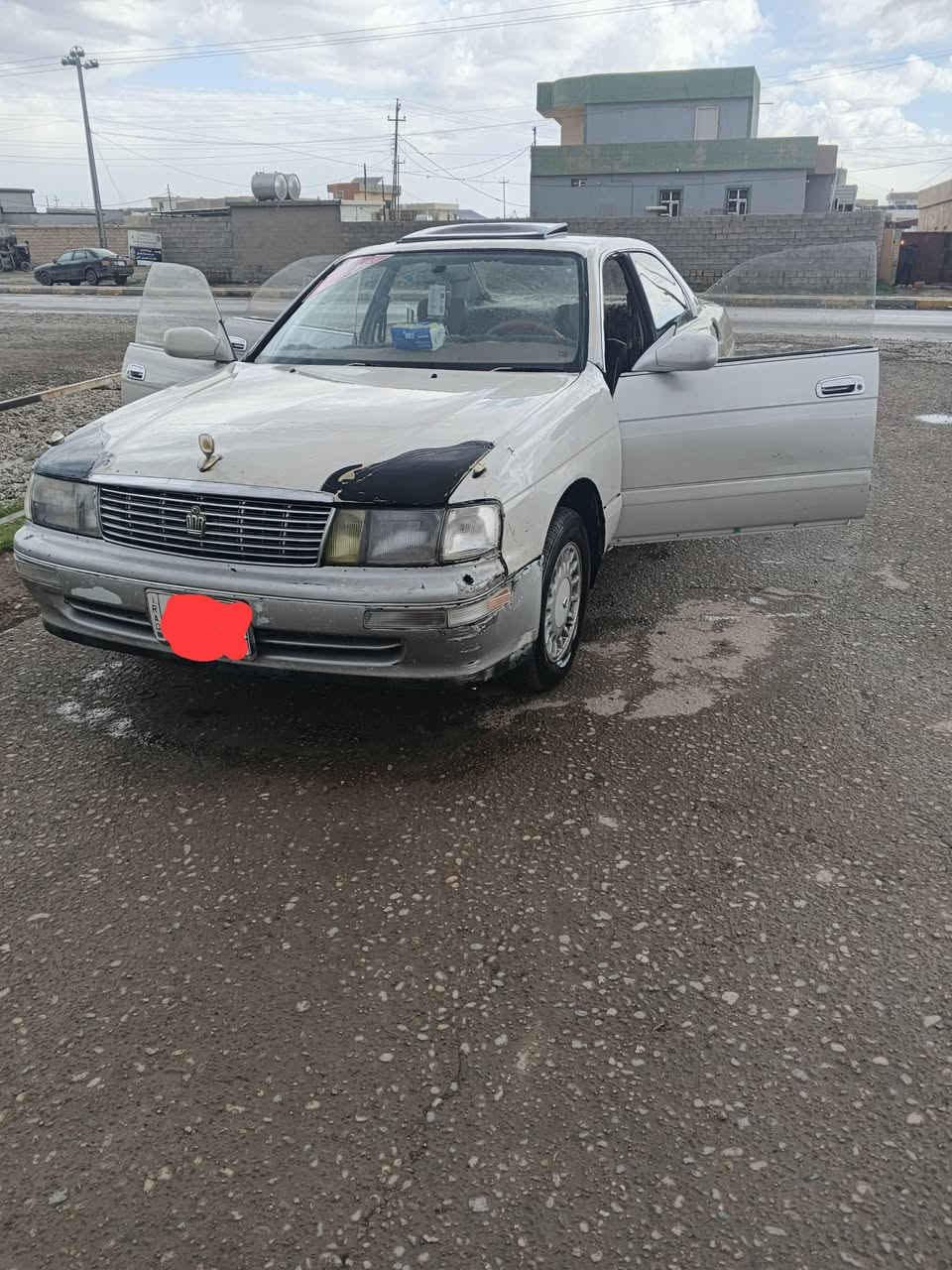 السلام عليكم سياره بطه للبيع
رقم كركوك سنويه ل28 صدر نص عمر تواير فوك نص العمر مبدل 
جاملق وباب الامامي محرك شرط كير شرط شرط التحويل السعر 48وبيها مجال الخاص مفتوح  المكان الشرقاط 
 *********** ه
