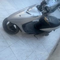دراجه البيع مستعجل عليه 07805588320 سعر خاص