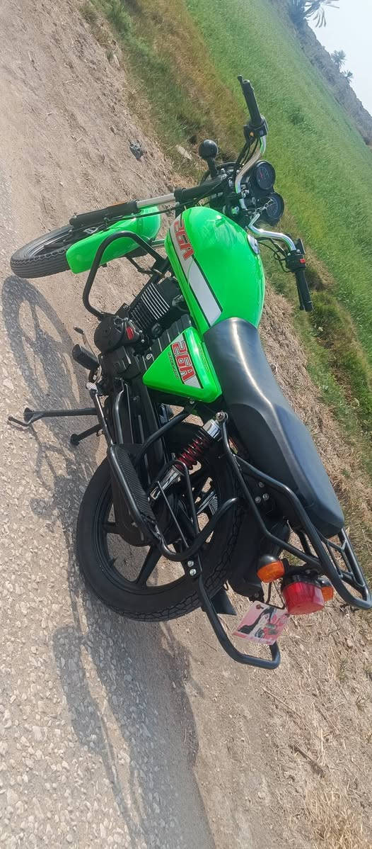 سلام عليكم دايون نفخ للبيع 2025اوراق كامله مكينه 200سويچ سچينه كفاله دراجه مكينته ناعمه ماشيه شي قليل ماصارله هواي من طالعه من الوكيل  مكاني بابل القاسم ناحيه الطليعه سعر خاص ***********
