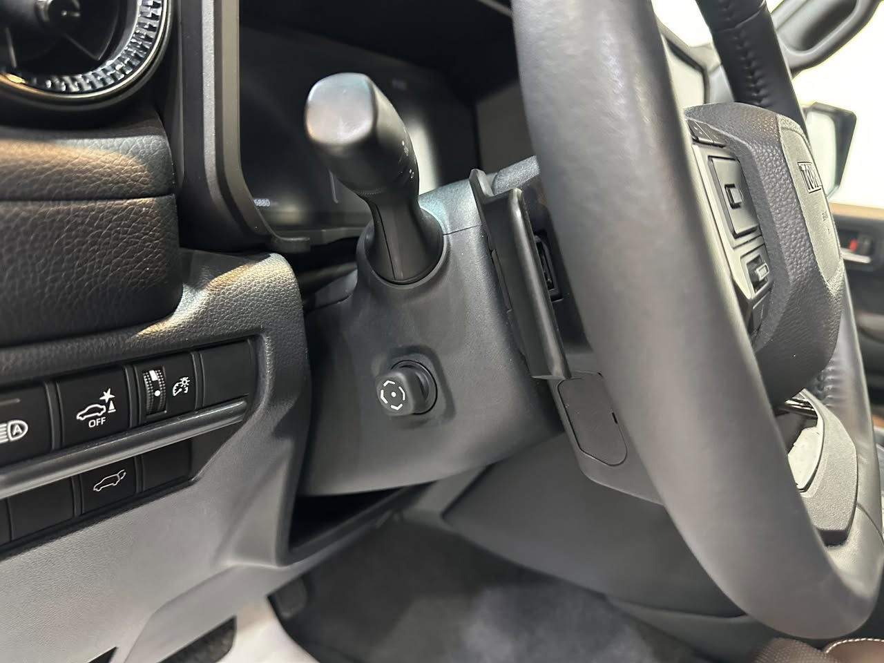 Toyota 2024 parado 🎌adventure 
تويوتا 2024 برادو 🎌ادفنچر 
فول ١/١ 
تغليف كامل المركبة ppf 
كفالة عامة ✅
ضمان وكالة ساس 
عداد المسافة المقطوعة 16000 k/m 

📍بغداد شركة ابو ظبي جكوك قرب بوابة الكاظمية 

0771 811 1145

0781 844 4044 📞
