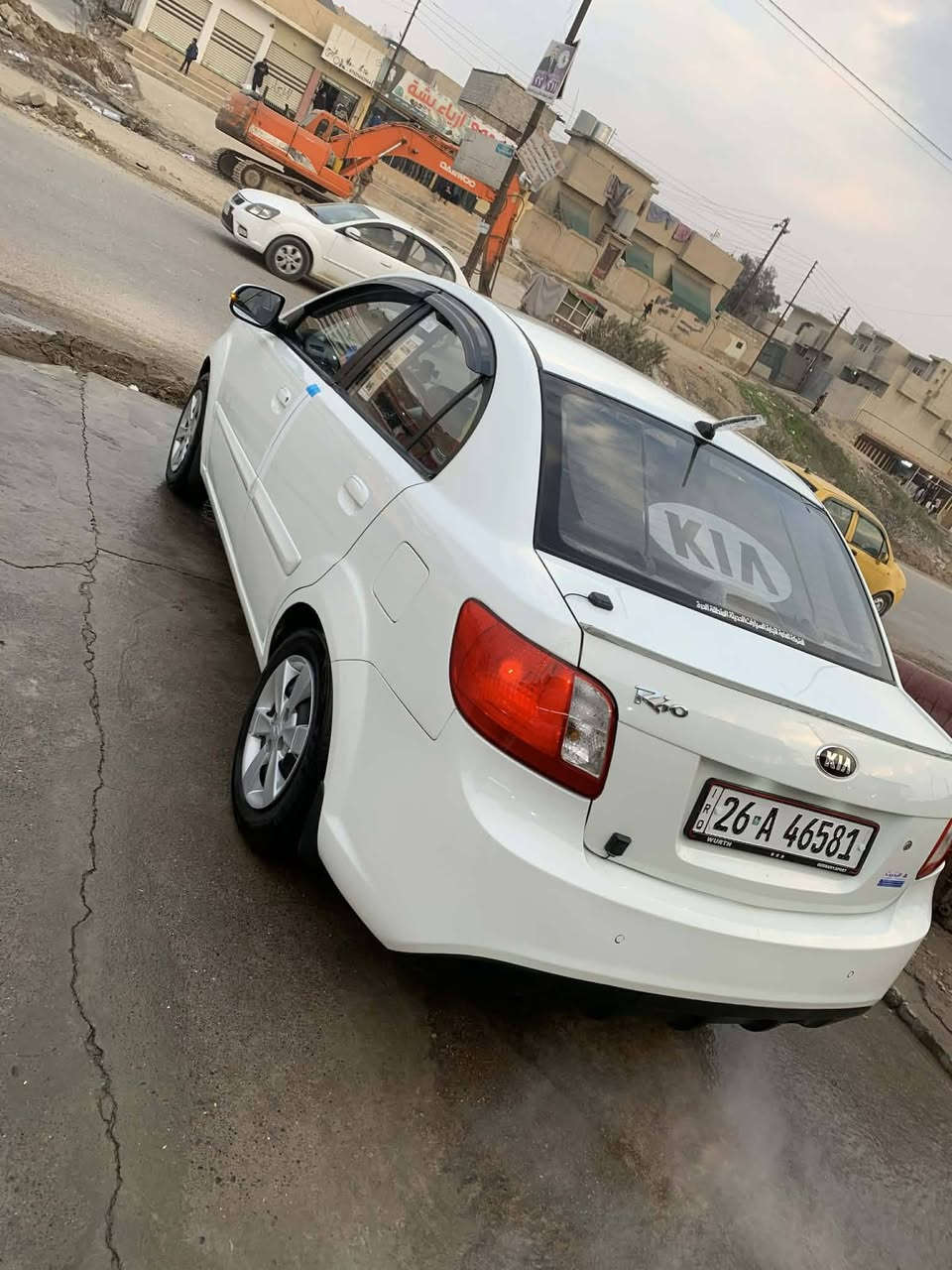 السلام عليكم كيه ريو 2012 فول عده فتحه داخل برايد منضومه زينول 
كير ومكينه بشرط عل فحص 
مصبوغه عام  جانت تكسي رجعناها خصوصي 
طخم وره كدام بشرط  السياره جاهزه ربع ماتصرف عليها 
ضررها بل جاملغ الوره  شويه بل صندوك مثل ماموضح بل صوره 
السياره خير من الله 
خاص ماجاوب  
انتصل. فقط 
***********
