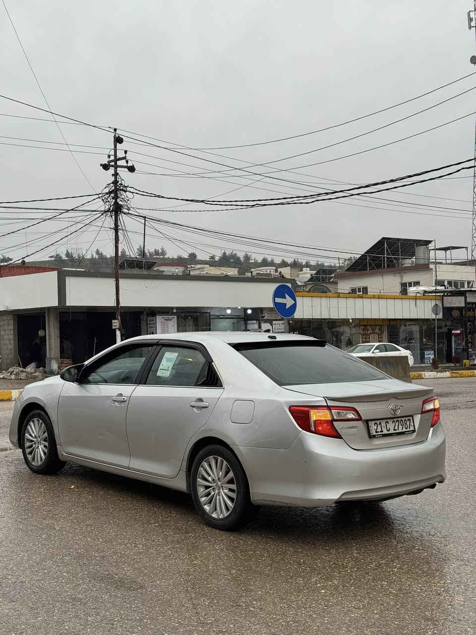تويوتا كامري 2015 خليجي 
سعر 110 ورقة 
رقم سنويه جديد 2028
هززه جديد 2026/8
گير محرك تبريد تدفئه كهربائيات بشرط
بيها 5 قطع صبغ
حادث جاملغ خلفي 
بجم كبس سيارة جديد نضيف
عنوان قضاء بردرش/دهوك
تلفون واتساب فايبر
***********
———————————————————
كامري 2015 خليجي
نرخ 110 ورقة
رقم و سنوي نوي 2028
هززه نوي 2026/8
گير و مكينه و تبريد و كاره باييات به شه رت
5 پارچه بوياغ
جاملغي پشتي ليدرانه
پيش كپس
ناونيشان قه زاي بردرش/دهوك
تلفون واتساب فايبر
***********
