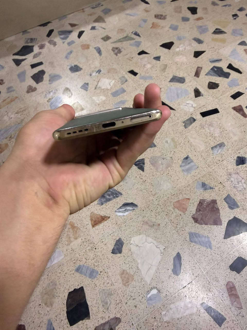سلام وعليكم جهاز Infinix NOTE 40 Pro نضافة الجهاز 85/100 معا ملحقات كارتون وشاحنه الجهاز صارلو 3اشهر يمي سعرو 260وبي مجال حيل قليل يرهم مراوس معا ايفون فقط شعندك نزل مكاني موصل حي البكر 🤍


**إذا كنت صاحب هذا الإعلان وتريد حذفه لأي سبب، رجاءا أرسل رسالة إلى الدعم الفني**