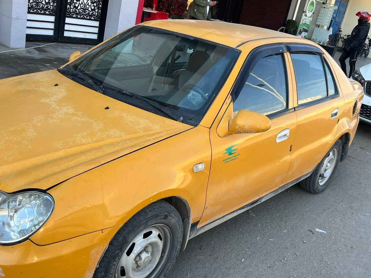 سيكي تكسي رقم نينوى 2012
محرك بي صرف 
كاربون بانزين بيها
سنويه ساقطه 2017
تبريد شغال 
والباقي كدام العين 
والسعر 30
استلم صافي هيئة اوغرامات عل مشتري
مراوس اكسنت اوريو يرهم وانطي فرق
والشراي يتصال اويدلل ***********
