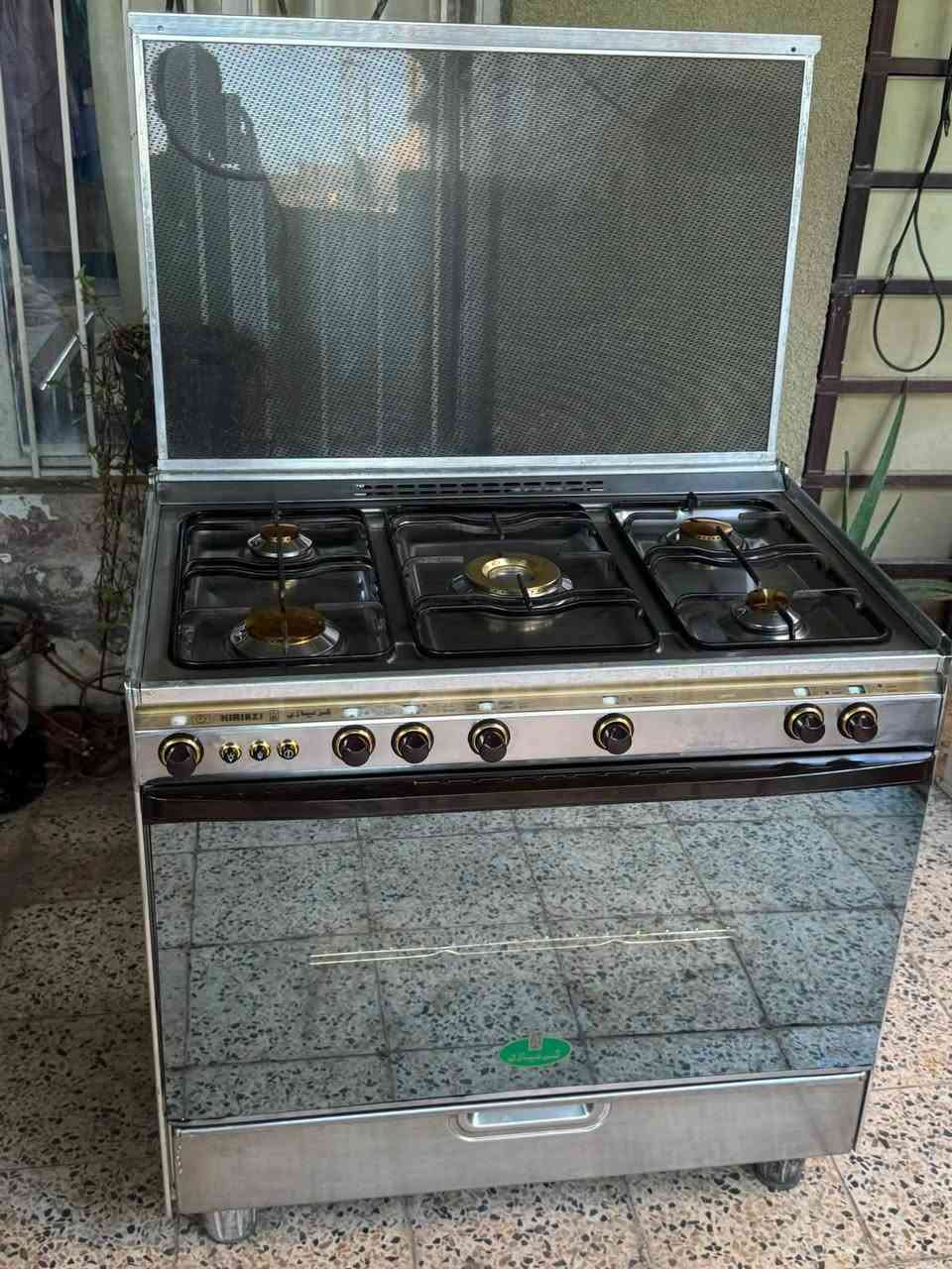 طباخ كريازي مصري باب اول ع فحص تاخذه نضيف جداً العنوان بعقوبه التحرير
الهاتف ‭***********‬

