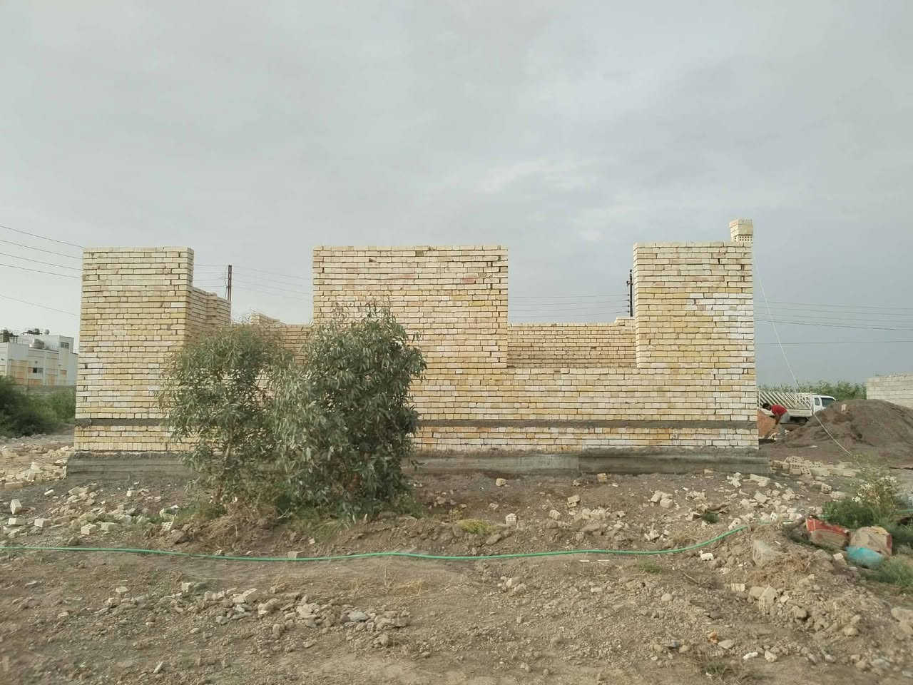 خلفه بناء متفرق بناء درجه اولى ***********
