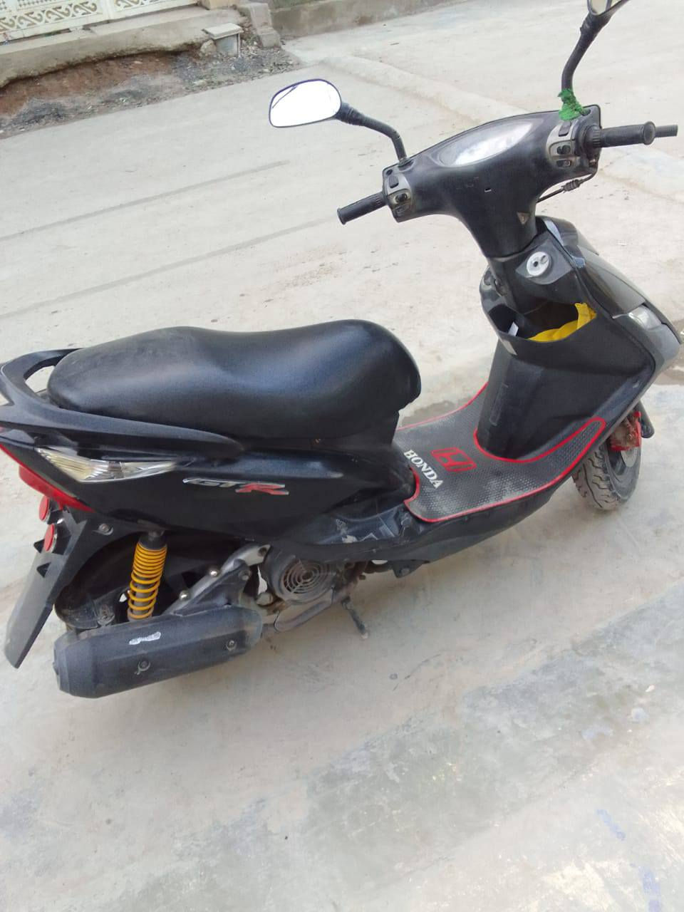 البيع دراجه مكفوله من كلشي دراجه مكينته بلادي ما ملعوب بيعا ‏‪***********‬‏ غير متواجد عل فيس
