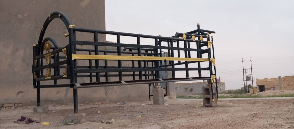 سلام عليكم محجر كيه بنگو البيع
مكاني ناصريه 
***********
