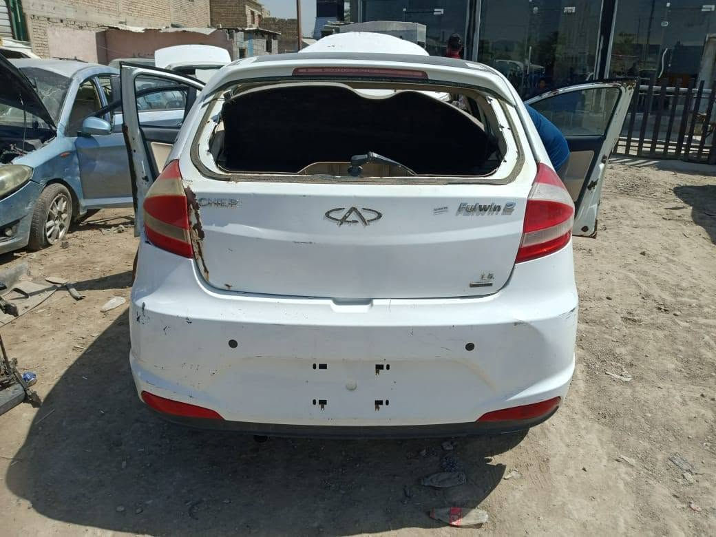 فلاوين موديل 2014 تفصيخ
فلاوين تفصيخ محرك بلادي أخو الجديد كير عادي نضيف داخل حيل نضيف سيارة بيها حادث ومتروكة منذ سنوات كراج ابو طه لتفصيخ السيارات بغداد ابو غريب حي الرسالة 
***********
*********** واتساب
