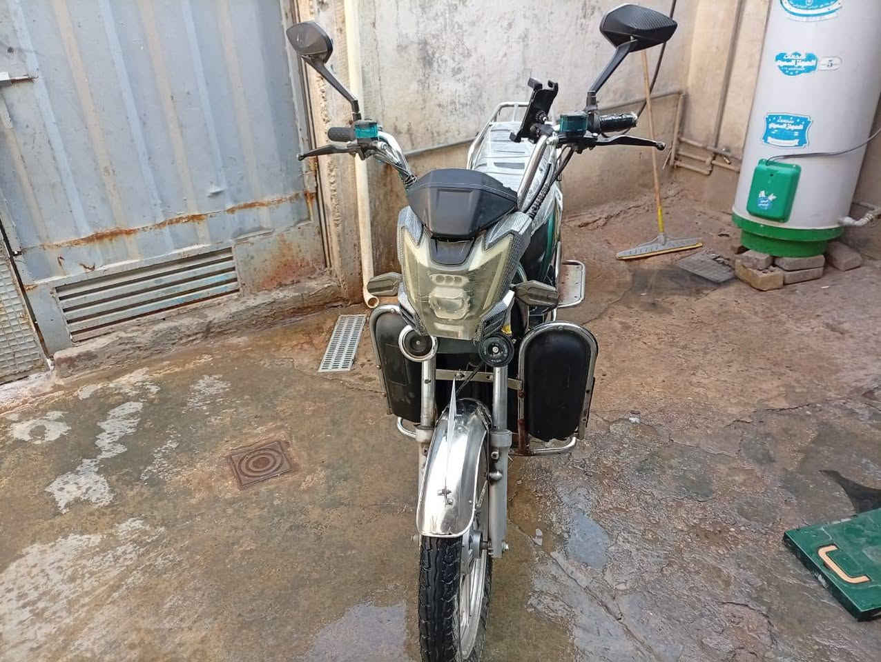 #دراجه_للبيع
❗ بطاريات فوووول على الفحص
❗السعر ....500 الف 
❗ العنوان الرمادي 
❗#مكلف_بالنشر إتصال على صاحبه 
❗هاتف...***********
