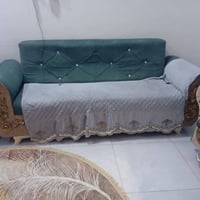 كنب • للبيع