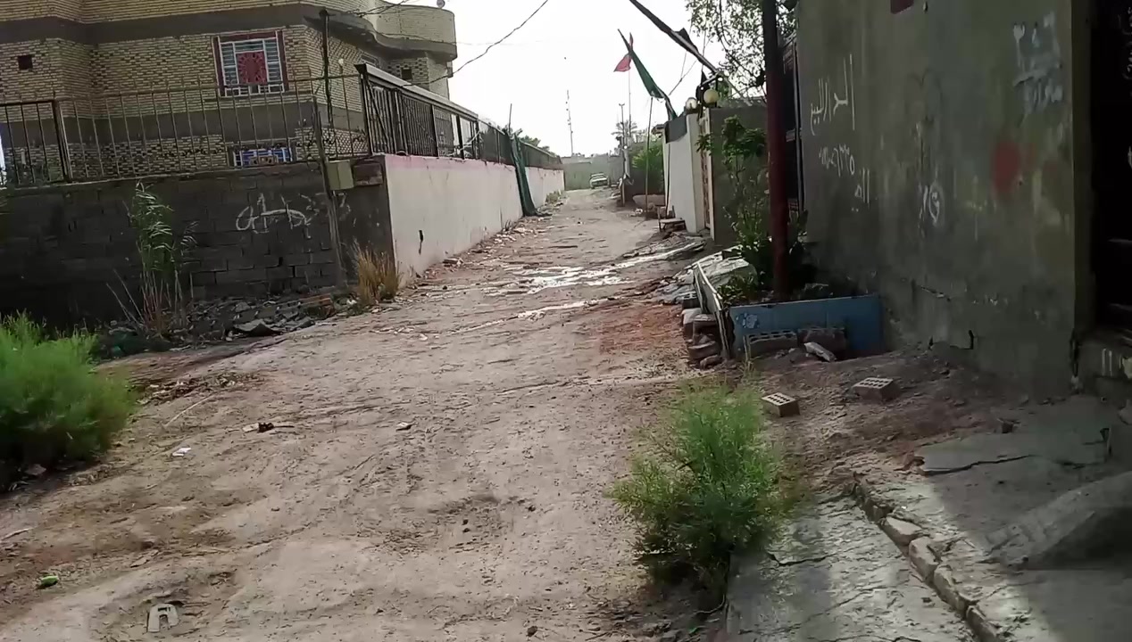 عرصه طابو زراعي. 100 متر سند 25  كوفه علوة الفحل شارع معمل الموز خلف الفلل السعر 9 معا المجال للاستفسار واتساب ***********
