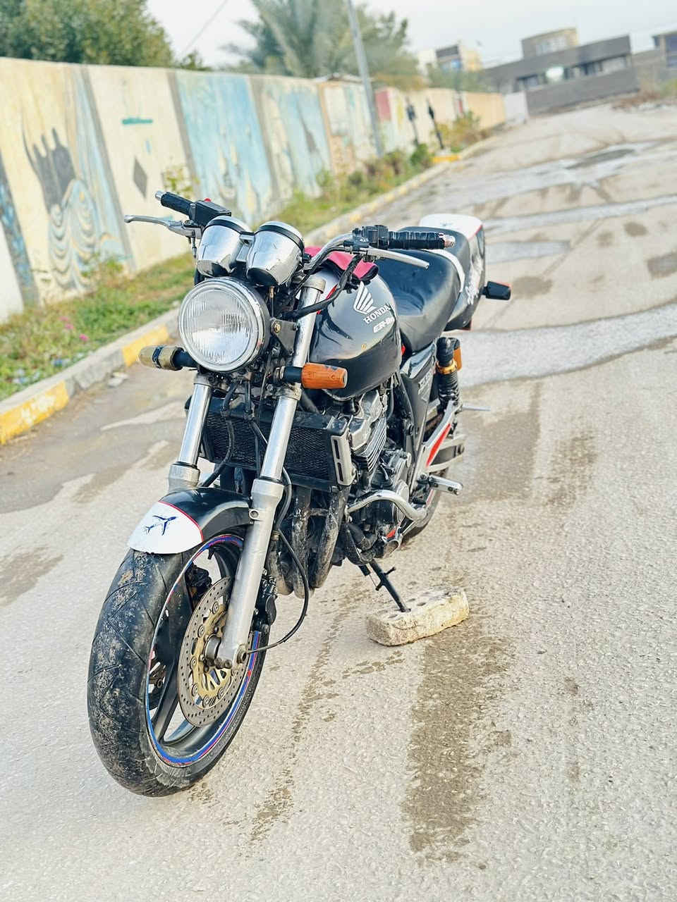 دراجه سبي فور 400

جيل اول 16ولف

  وراق أصولي دراجه مكفوله كفاله عامه

 اول وثاني وثالث  بطناش 

 مكينه وكير كفاله دراجه بلاديه كله برغي مابيه نقص نضافته  كدامك صورة كهرباياته كله شغاله لايت بك لايت  دشبول كله شغال  صالنصه رياضي صوت رعيد  فصله نار

 تايرات جدد التانكي زلال عليهة ادامه كامله 

معدل ١٨٠ شرط  نكره بكل وقت مكان دراجه بابل 

السعر 1400يعني مليون وربعميه وبيهة مجال

وبيهة مجال ذا شراي 

مكاني بابل 

***********
