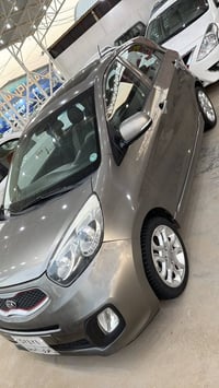 بيكانتو 2015فول موصفات واحد على واحد كفاله عامه سعر 85مبايل 0780650168...
