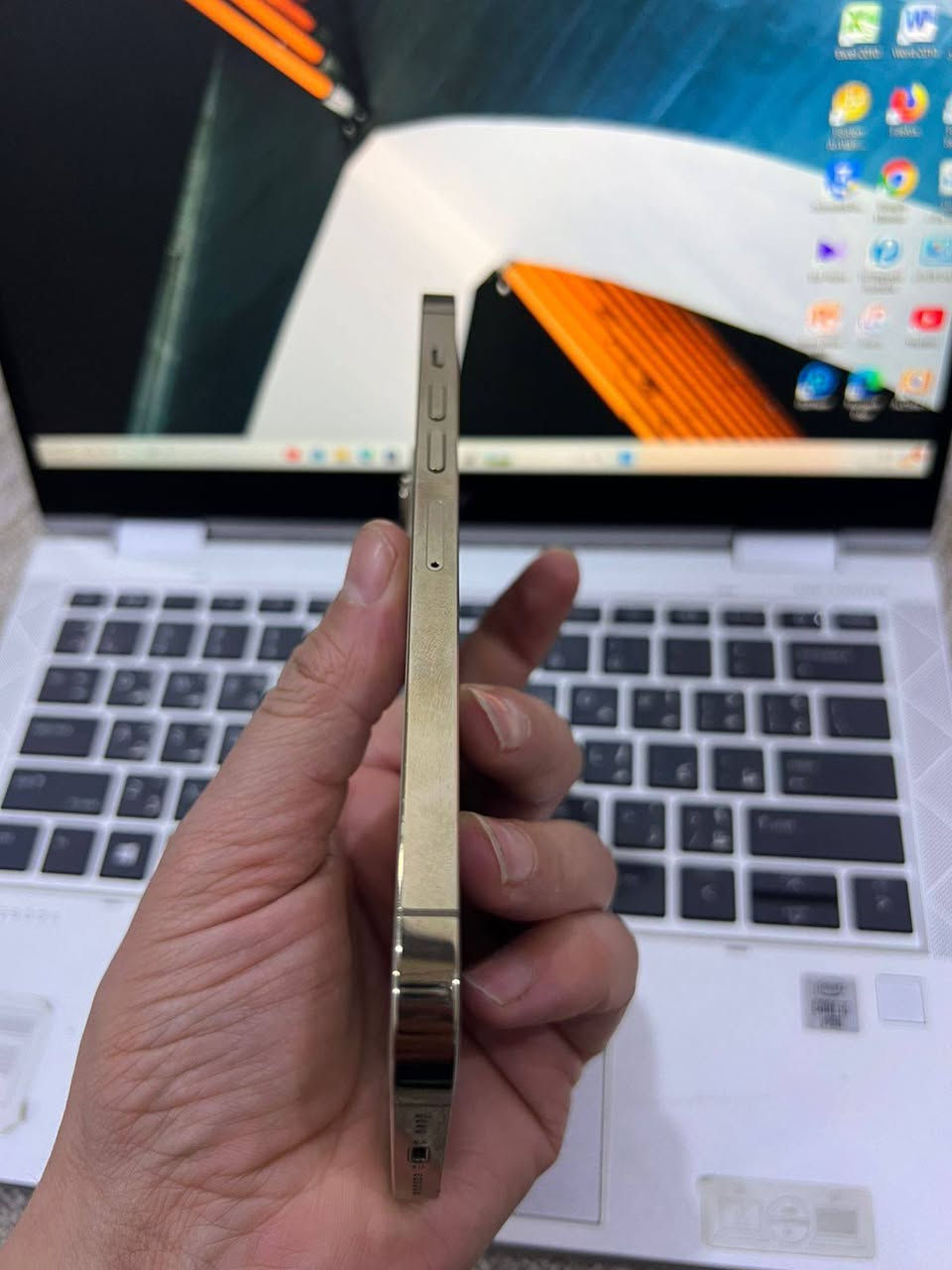 #ايفون 13 برو ماكس
ذاكرة128 /بطارية 88% / تك سيم / نموذج M نورمال.        ((دبل سيم))
 مايعبر هوى
#سعره 645 الف
مكاني موصل
***********
‭0789 075 3347‬
