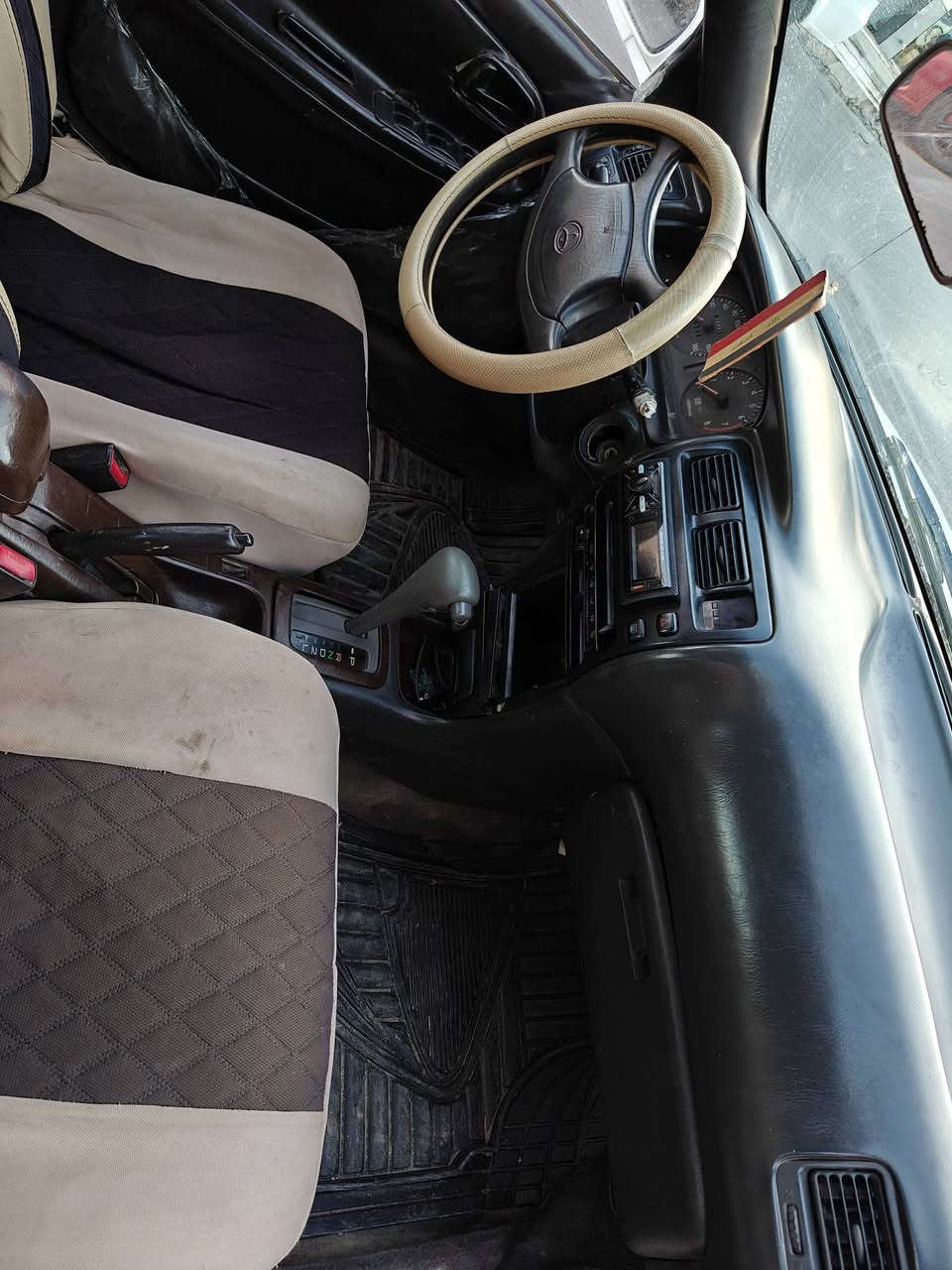 ✨ وصلت حديثاً إلى مكتب رهف 
خلينا نقدم لكم عرضنا المميز لهذا اليوم! 🚘💨
​📋 تفاصيل السيارة:
🔹 السيار 🚗كورلا 
🔹 الموديل: 93
🔹 الوارد: ياباني 
🔹 ناقل ⚙️ خير من الله 
🔹 المحرك:  خير من الله   
  
🔹 الرقم نينوه مصطره
🔹 تبريد شغلا  سيارا حيل حلوه 
​💸 السعر.50 وبيها مجال     
​📍 موقعنا:
الموصل - حي الزنجلي - قرب مول دريم 📍🏢
​⏰ أوقات العمل:
من الساعة 09:00 صباحاً وحتى 10:00 مساءً 🕘🌙
​📞 للتواصل والاستفسار:
يسعدنا استقبال اتصالاتكم المباشرة خلال ساعات العمل:
📲 ***********
📲 ***********
​🌟 مكتب رهف.. اختياركم الأمثل لسيارة العمر! 🌟
