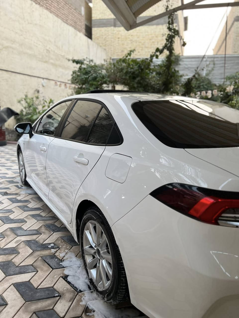 كورلا هايبرد 2025 وضع الزيرو
السيارة ماشية    31 الف كيلو 
مكفولة كفاله عامة من صبغ 
وبارد وفتح كير ومحرك على 
وضع الشركة والسونار موجود بلمنشور السياره دوشمة الكاعيات  
ب اسمي تحويل ثاني يوم  
مكاني النجف الاشرف

(السعر 157)

المواصفات 🔻
مكينه 1800 هايبرد شحن ذاتي 
سلايت 
كراسي جلد اصلي+ دركة جلد وحياكه  
رادار + تحديد مسار طريق + قيادة ذاتيه 
قرائة علامات الطريق المرورية
بصمة تشغيل + دخول ذكي  يدة الباب
هاندر بريك بصمة + اوتو هولد 
بطاين بوب حياكه  مطرز 
كيجات ديجتل 
شاشه مسجل +تبريد بيانو + كامره خلفيه دوارة + كار بلي 
تبريد قطعتين 
لايت زينون عالي ناصي + بروجكتر لد زينون + لد صباحي زينون+ بكلايت لد 
حساس اطار + حساس مطر + حساس لايت داينمك عالي ناصي اوتو 
يفو مود + مود درايف + مانع انزلاق 
تحكم  الستيرن كامل مع كروس سرعه
ايرباك عدد 10
ويل كب حجم 16

رقم التواصل :-:-:: (***********)
مكاني (النجف الاشرف)
