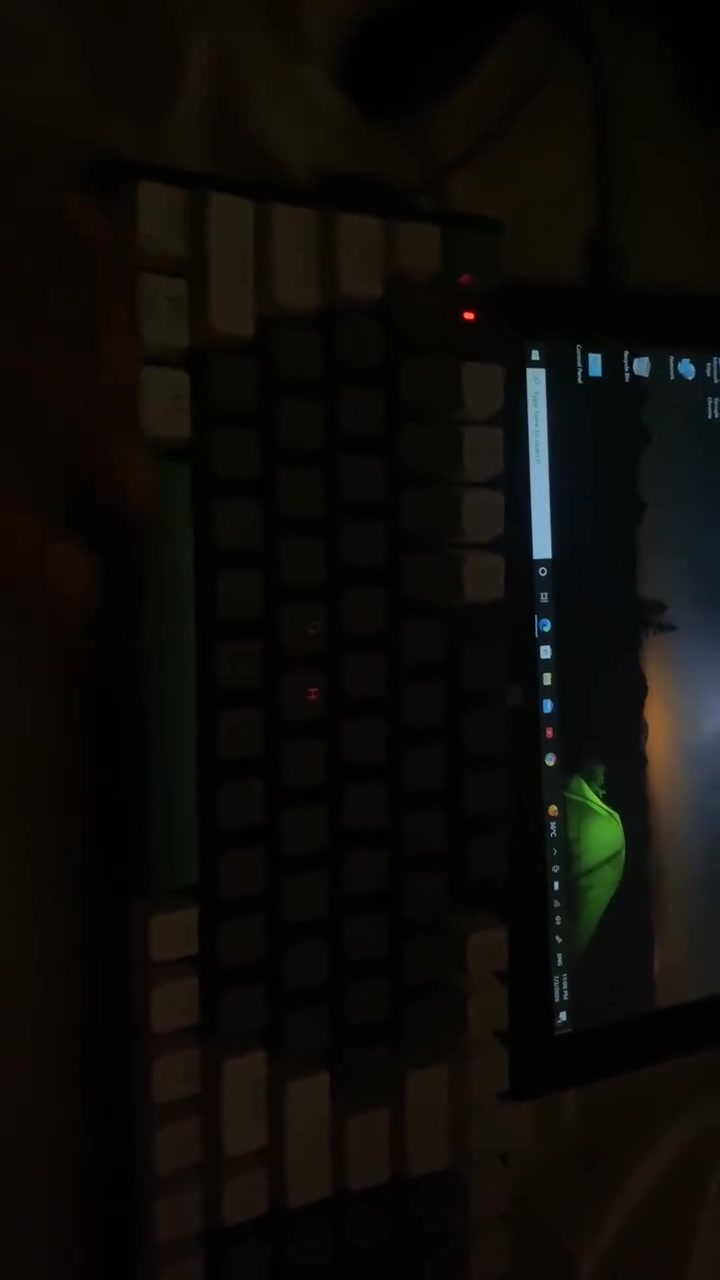 كيبورد ميكانيك واير RGB جديد لوك 94 Ky كوالتي راقي 
مودات ار جي بي الوان متعدد سعره ٣٥ مع التوصيل


**إذا كنت صاحب هذا الإعلان وتريد حذفه لأي سبب، رجاءا أرسل رسالة إلى الدعم الفني**