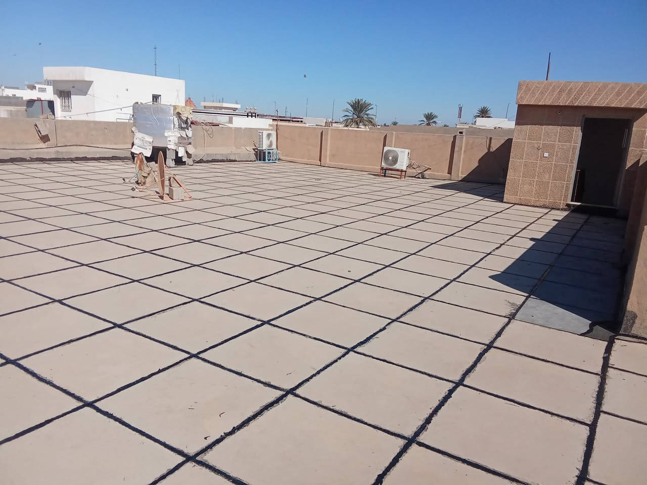 سلام عليكم تم أكمل بيت أبو مصطفى في تصليح ماستك السطح بصورة عامة هذا عملنا ومن الله التوفيق 
نشتغل اشتايكر والجير السطح وجير أساس نشتغل كرسته وعمل ونشتغل بس عمل ونشتغل جير بارد اكو عوازل حرارة مثل الفوم أو الفين اكو احجام وقياسات حسب المواد صيانه ماستك تنظيف السطح قبل الشغل مساحه صغيره تنحسب قطعي التواصل رسول العسافي ***********
واتساب واتصال ***********
