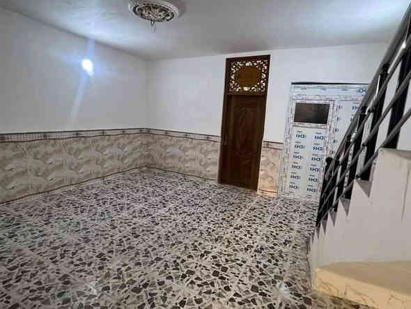 دار للبيع مساحة ١٠٠ متر طابقين بناء حديث زراعي سند ٢٥غرفتين نوم وصالة وكليدور ومجمع صحيات
الموقع ابو خستاوي شارع الغسل 
السعر ٥٥ وبي مجال ان شاءالله 

للاستفسار الاتصال على كاظم ابو مصطفى 

***********
