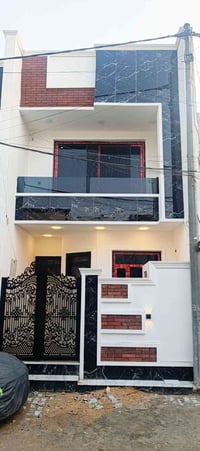 🏡✨ دار حديث للبيع منطقة الحريه الاولى شارع العياده ملحق البستان 🏡✨ دار...