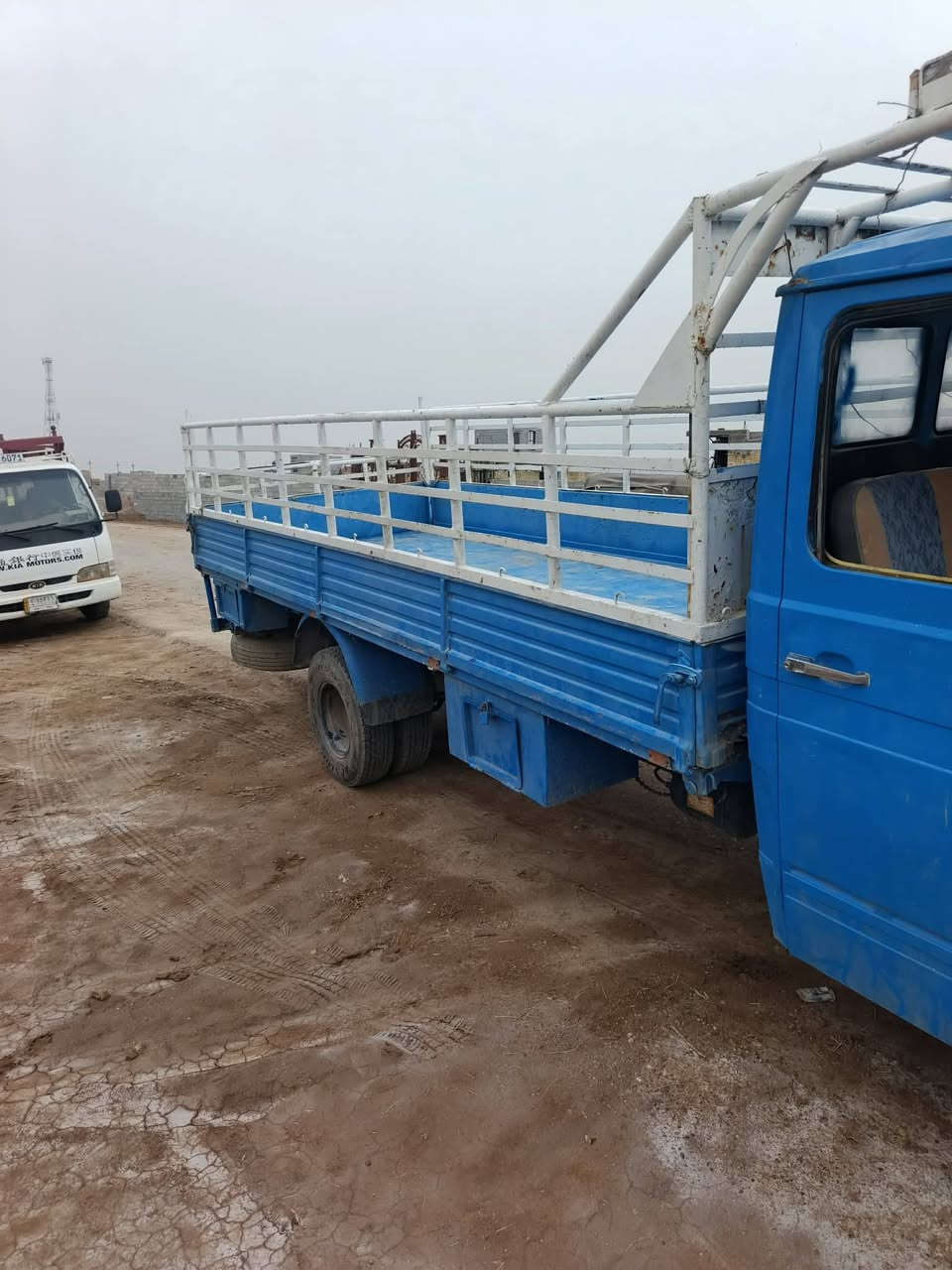 مارسدس للبيع موديل 80
رقم نكليزي بس عل ستلام لوحات
سعر40وبيها مجال
العنوان ميسان
***********
