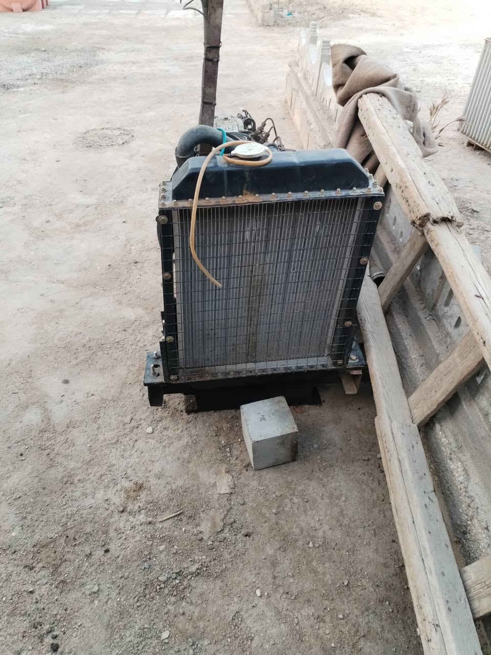 محرك كيه للبيع شرط الشغل قراظه ال خارجيات كلا جديد رقم تولد 80 شرط اربع سبالت  ***********
