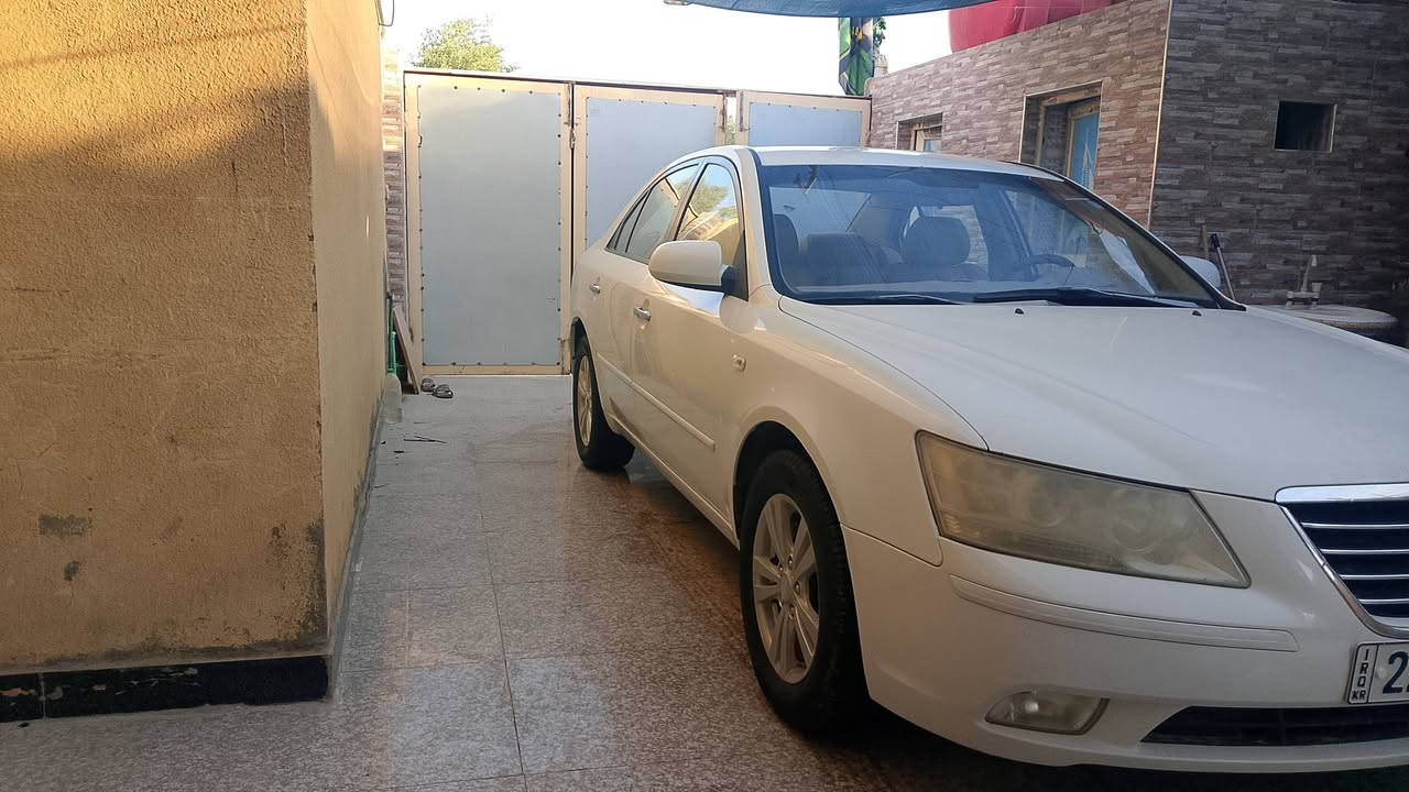 السلام عليكم ورحمة اللة وبركاتة.
سوناتا موديل ٢٠٠٩محرك ٢٠٠٠ مكفولة السعر ١٢٠ رقم أربيل بأسمي.***********
