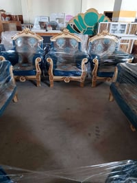 كنب • هبهب • للبيع