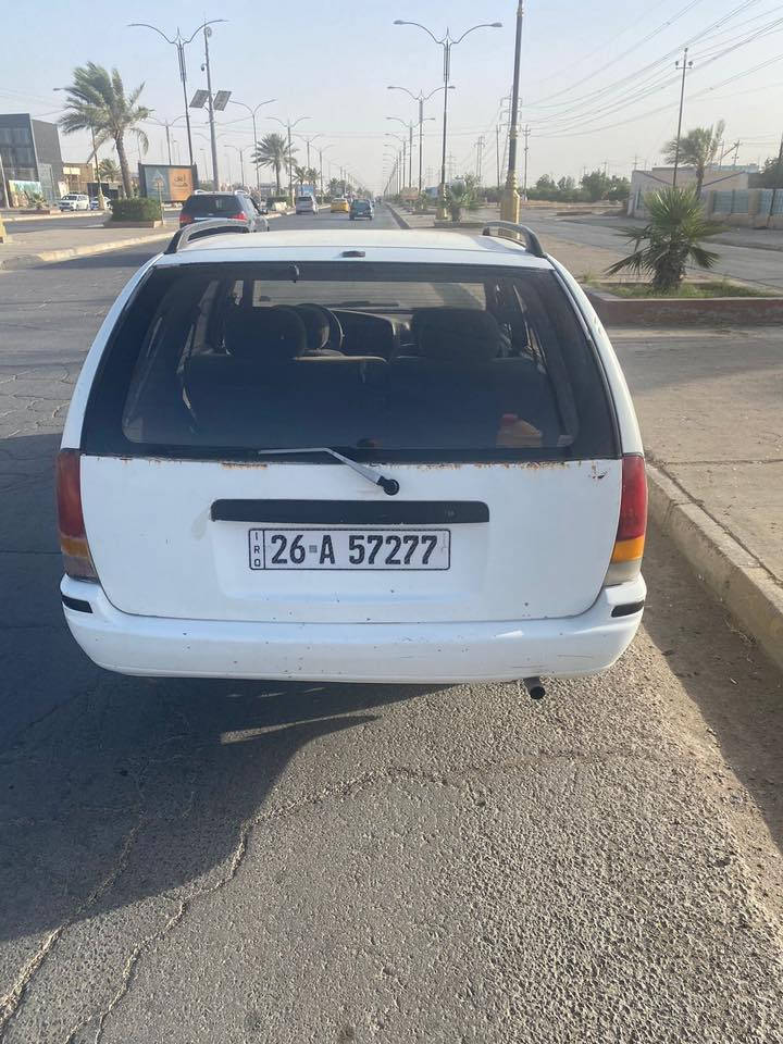 سيارة بريميرا 91 محرك 20 كير ومحرك شرط للتواصل ***********
