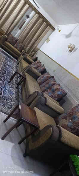 السلام عليكم 
تخم مستعمل للبيع سعر 250
للاستفسار الاتصال على رقم ***********
